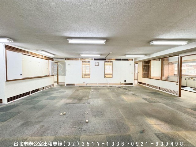 租敦化北路捷運商圈純辦.門面佳.近松山機場商圈-亞士不動產(大曜商仲)(租台北市辦公室)專租台北市中心辦公室 租敦化北路捷運商圈純辦.門面佳.近松山機場商圈 物件照片08