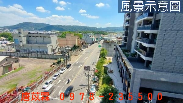 竹東稀有黃金角間大平層照片3