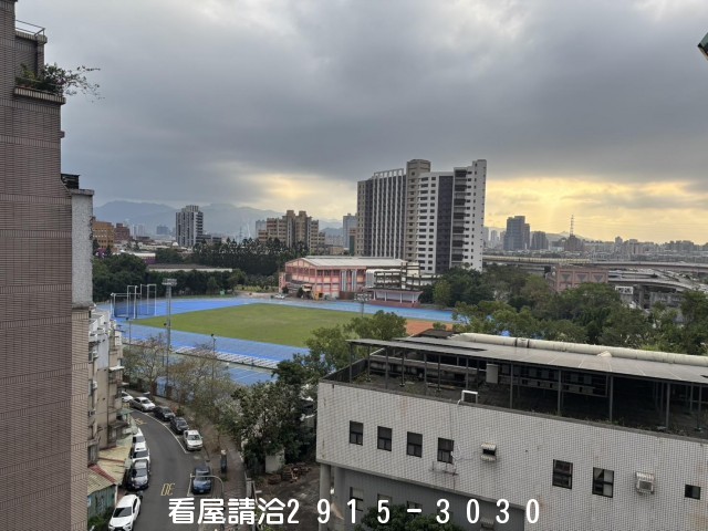 206台大金站大套房-新店文山買屋賣屋網 206台大金站大套房