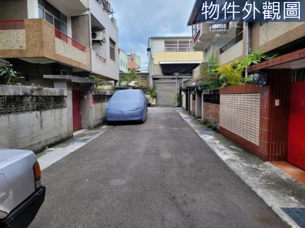 北屯~東山路大別墅~-永慶不動產~美屋系列~張小姐~ 北屯~東山路大別墅~