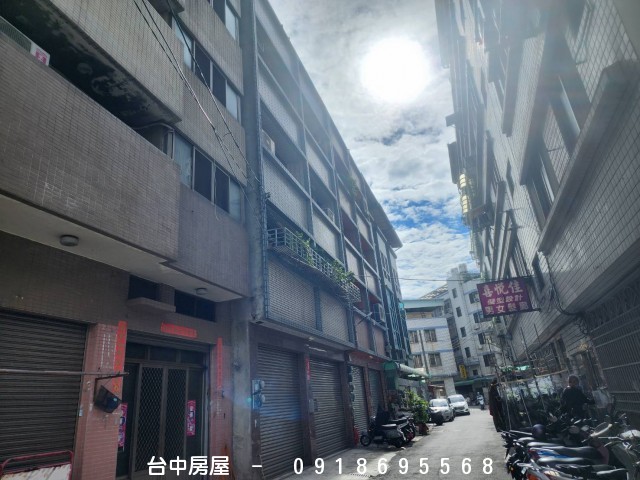 中清路三房,中醫三房,水湳經貿園區,敦化公園,中清路,環中路,大連路,松竹路,敦化路,-台中房屋-0918695568,歡迎來電看屋,台中套房,房屋,房屋仲介,法拍屋,房屋出租,買屋,賣屋,等服務  物件照片01