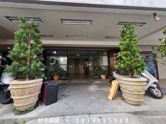 光復路套房,入戶籍可租屋補助,全新家電,三民路忠孝國小,居仁國中,,科博館,台灣大道,-台中房屋-0918695568,歡迎來電看屋,台中套房,房屋,房屋仲介,法拍屋,房屋出租,買屋,賣屋,等服務  物件照片11