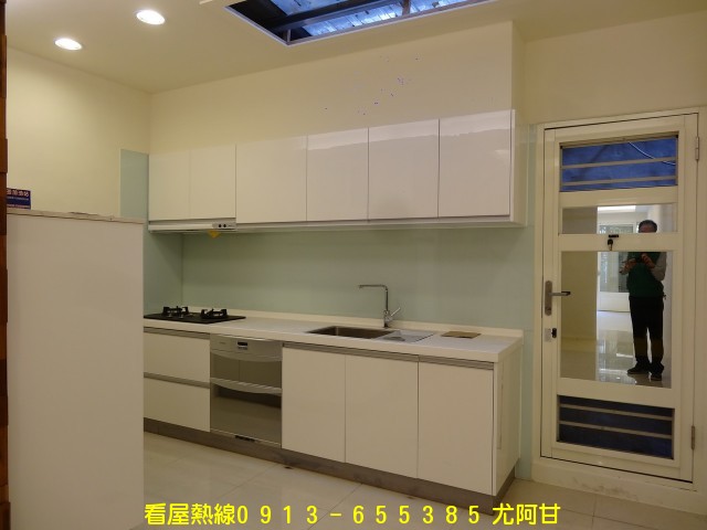 豐原 全新整理 透天房屋-台灣房屋仲介出售網：專營區域~北屯不動產、北屯大樓出售、北屯商辦大樓、北屯電梯別墅、北屯透天、北屯公寓、北屯14期重劃區、北屯捷運站區域，歡迎委託銷售房地產！ 物件照片04