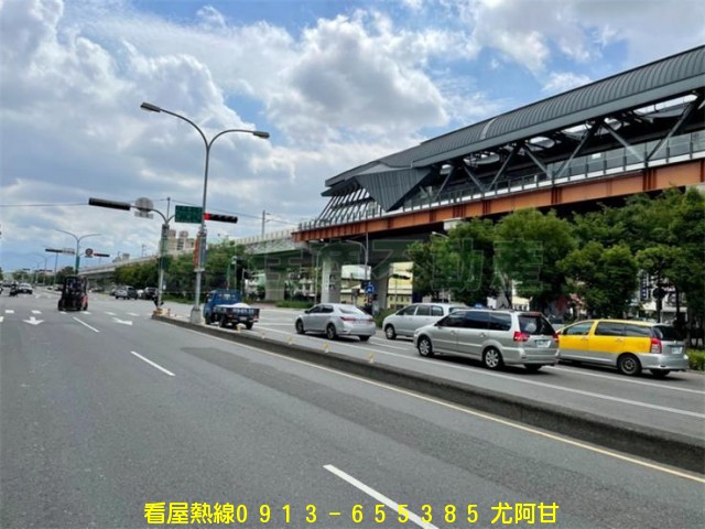 西區~五權車站 正對面透天店面 有地下室-台中永慶房屋仲介出售網：專營區域~北屯不動產、北屯大樓出售、北屯商辦大樓、北屯電梯別墅、北屯透天、北屯公寓、北屯14期重劃區、北屯捷運站區域，歡迎委託銷售房地產！ 物件照片01