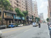 正大墩路稀有大面寬燙金店面-九麟不動產黃麗如0937228129 正大墩路稀有大面寬燙金店面 物件照片03