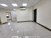 台中房屋-0918695568,歡迎來電看屋,台中套房,房屋,房屋仲介,法拍屋,房屋出租,買屋,賣屋,等服務 (104報紙房屋網 買屋 賣屋 租屋 委租 委賣 平台,專業房屋仲介個人網站) 全新裝潢,公園路二房,台灣大道二房,建國市場,一中商圈,台中公園,五權路,三民路,台灣大道, 主打照片